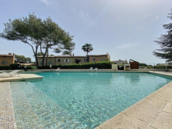 Villa in a secure domain with swimming pool and tennis - Tanit Immobilier