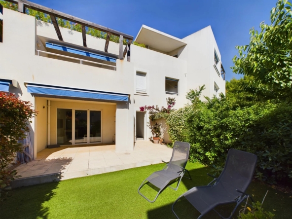 A VENDRE ANTIBES SAINT JEAN 2 PIECES EN REZ DE JARDIN. - Climatisation - Tanit Immobilier