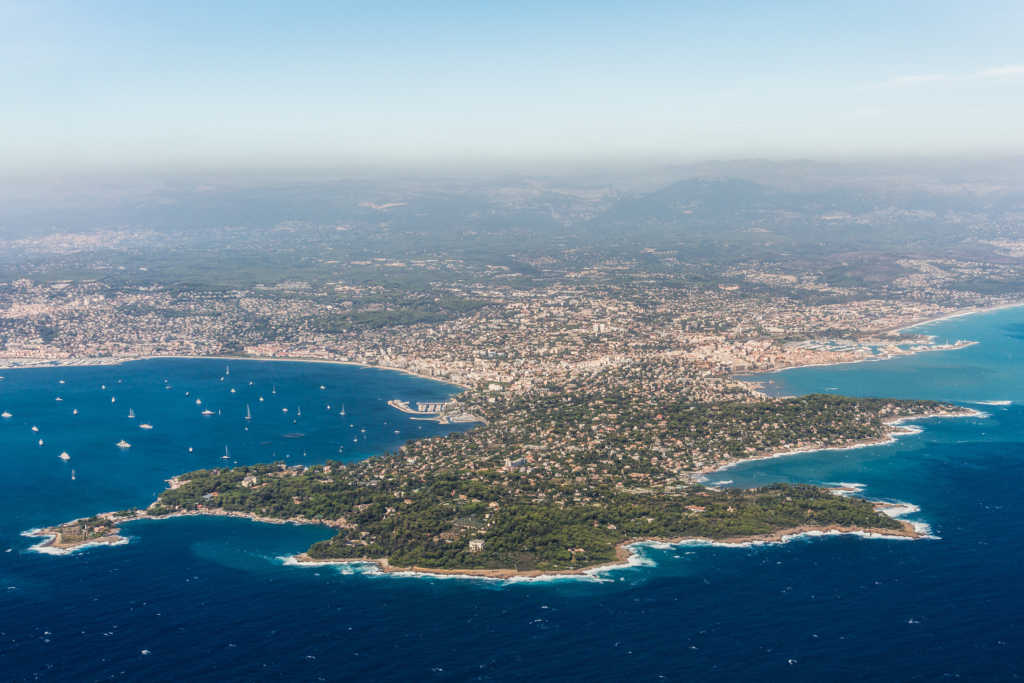 antibes-juan-les-pins-bord-de-mer-vue-quartiers-quartiers-juan-les-pins-immobilier