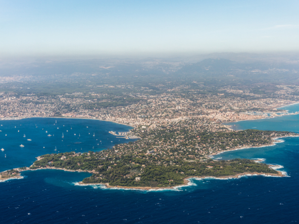 antibes-juan-les-pins-bord-de-mer-vue-quartiers-quartiers-juan-les-pins-immobilier