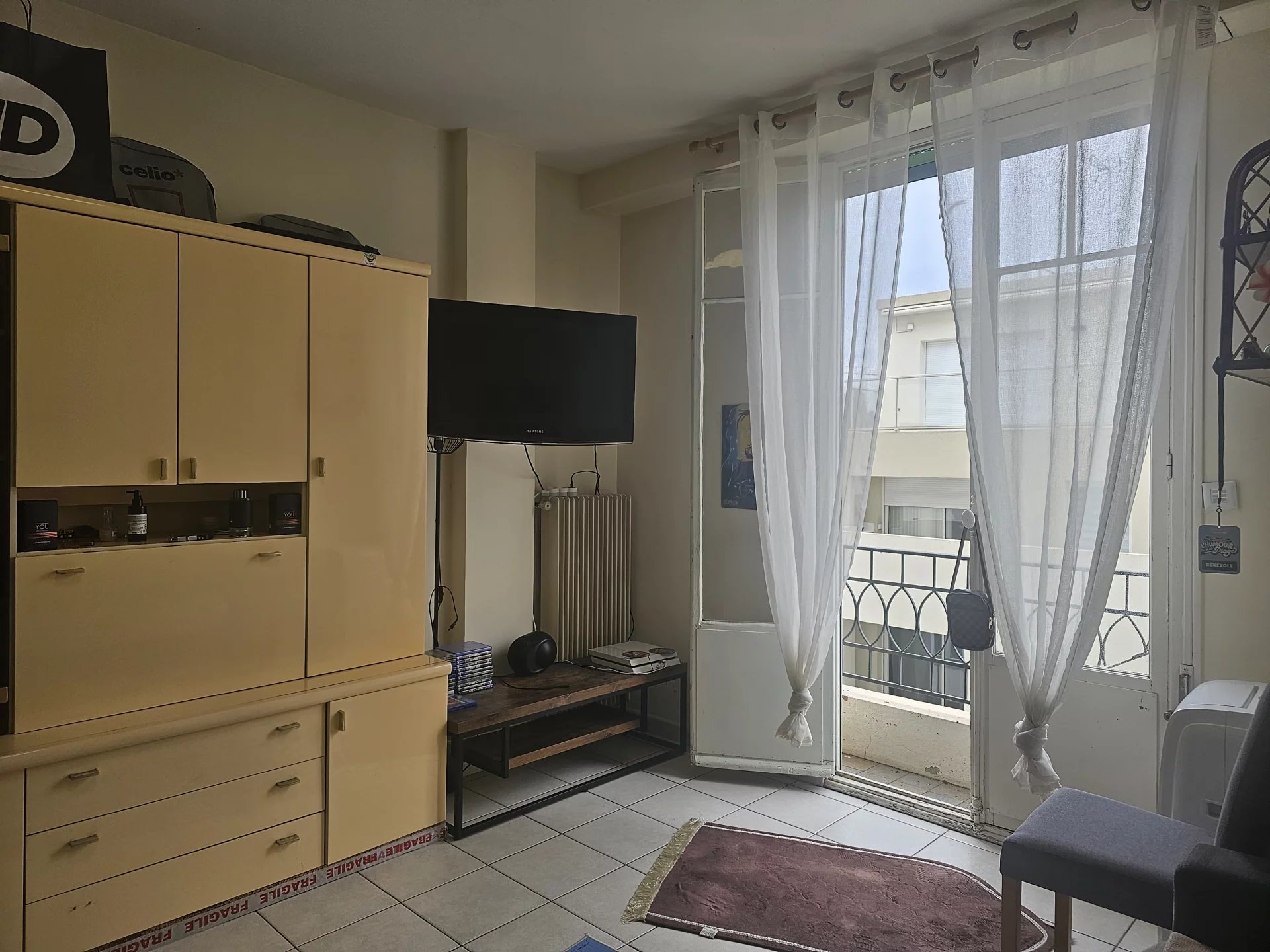 STUDIO en hyper centre de Juan les pins - Conseils - Tanit Immobilier