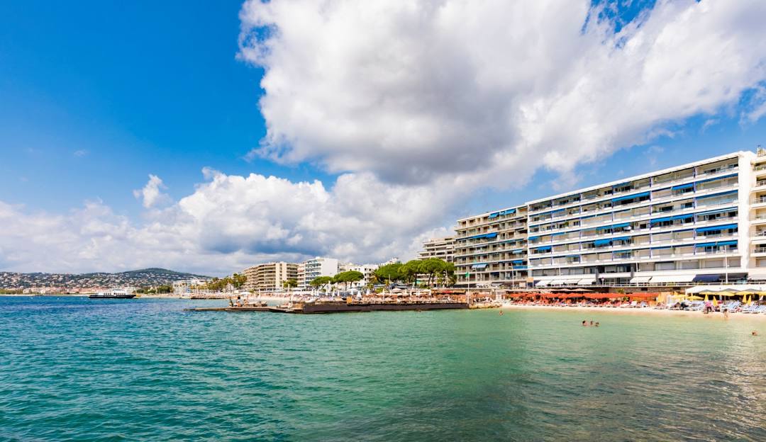 juan les pins-antibes-immobilier-investissement-conseils