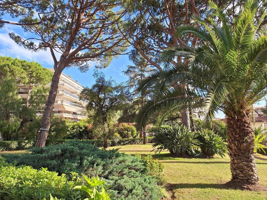 For Sale - 2-room apartment - Residence Mas de Tanit in Juan-les-Pins - Tanit Immobilier